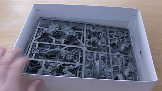 Tyranid Carnifex Brood  Unboxing WH40K [upl. by Curhan]