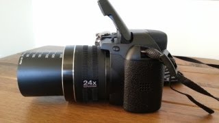 FujiFilm Finepix S4200 Bridge Camera Full Review and camera features [upl. by Anaya]