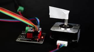 NEMA 17 Stepper Motor Control with Raspberry Pi [upl. by Greenlee]