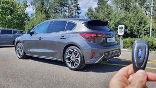 New Ford Focus ST Line Vignale 2023 [upl. by Nedry276]