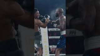 PAULO AOKUSO VS YUNIESKI GONZALEZ [upl. by Karlyn]