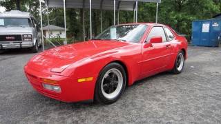 1986 Porsche 944 Turbo 5spd Start Up Exhaust and In Depth Tour [upl. by Mullins]