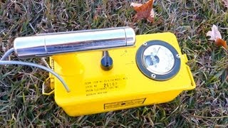 Anton CDV700 Model 5 Geiger Counter Taken apart and operational [upl. by Ardnahs829]