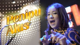 Niken  Penipu Alus  Dangdut Official Music Video [upl. by Joyan]