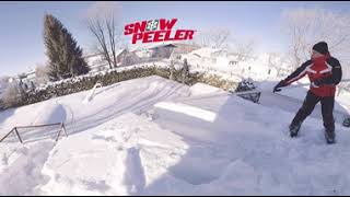 How to use the SnowPeeler snow rake from the Rooftop  360° View [upl. by Akcired]