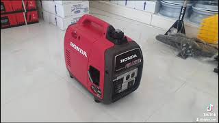 Honda EU22i generator مولد كهرباء ٢٢٠٠ واط من هوندا [upl. by Okoy]