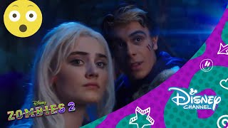 Tráiler oficial de ZOMBIES 2  Disney Channel Oficial [upl. by Attolrahc]