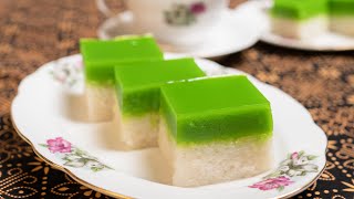 Kuih Seri Muka  Puteri Salat  Kue Talam Ketan Pandan [upl. by Arac]