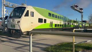 GO Train 314 At Mapleview Dr In Barrie Ontario [upl. by Guyer]