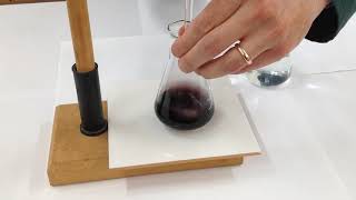 Iodine  Thiosulfate Redox Titration Demonstration [upl. by Kepner]