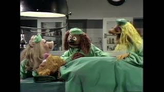 Muppet Show Veterinarians Hospital  Fozzie Bear [upl. by Townsend]