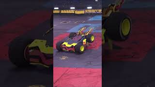 Bot selfdestructs after taking a major hit  Vegas All Stars  BattleBots [upl. by Solram]