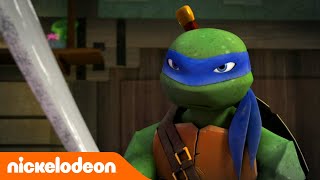 Teenage Mutant Ninja Turtles  Eerste gevecht  Nickelodeon Nederlands [upl. by Atinnod936]