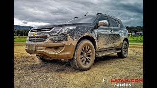 Chevrolet Trailblazer LTZ 2019 fuerte competidor 4x4 en Colombia [upl. by Antonina]