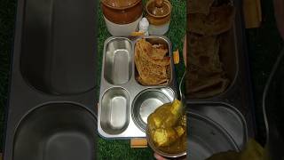 Palak paneer 🤤 and lacha Paratha 😋youtubeshorts food lunchbox trending [upl. by Kolnick]