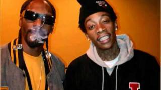 Snoop Dogg amp Wiz Khalifa  Young Wild And Free LYRICS [upl. by Nelyaw817]