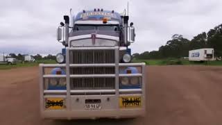 CAMIONEROS DE AUSTRALIA CAPITULO 2 Documental en Español [upl. by Inattirb]