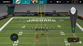 How to Kick a Field Goal in Madden Mobile 21 [upl. by Anawal]