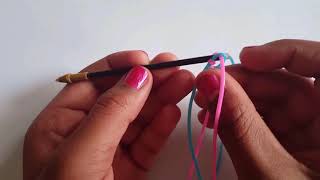 Comment faire un stylo scoubidou [upl. by Sabine]