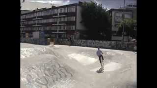 Penny Farthing  in a bmx  skate park [upl. by Gnus]