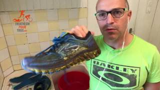 Nettoyer ses chaussures de running [upl. by Yerfej]