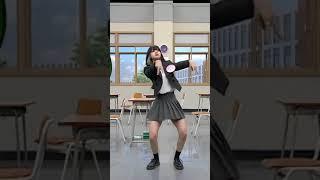 LISA  Famous Crab Dance [upl. by Ahsal]