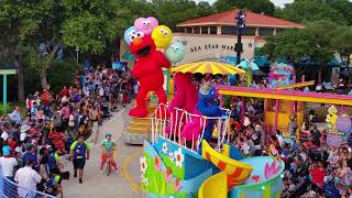 Seaworld Sesame Street 50th birthday parade [upl. by Brendon]