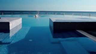 Hotell Avala Resort amp Villas i Montenegro [upl. by Irroc]