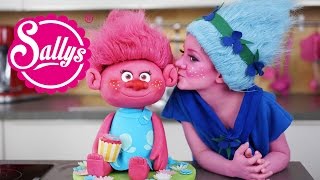 The Trolls Motivtorte  Fondant Cake 3 D  Sallys Welt [upl. by Atinrahs]