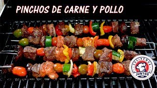 Pinchos o brochetas de carne y pollo [upl. by Tamberg]