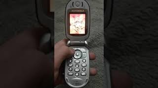 Motorola V300 Startup and Shutdown [upl. by Odnomyar]