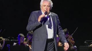 Michel Sardou Je ne suis pas mort je dors [upl. by Weinrich]