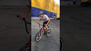 Трюк quotРыбакquot на BMX [upl. by Attelahs]