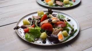 Salade Niçoise met gerookte makreel [upl. by Arelus59]