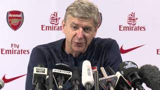 Wenger hits back at Fergie book [upl. by Clinton842]