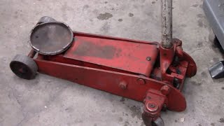 HYDRAULIC FLOOR JACK REBUILD [upl. by Sauls]