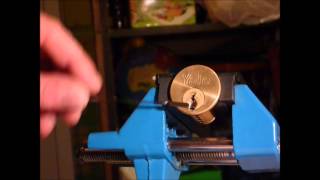 Single Pin Picking A Yale Rim Cylinder Lock With Hints And Tips Plus Showing Pins [upl. by Leuqar373]