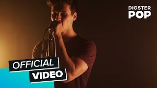 Wincent Weiss  Nur ein Herzschlag entfernt Akustik Version [upl. by Giguere51]