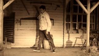 Wamblee  quotAutour dun feuquot Clip officiel [upl. by Nirrok]