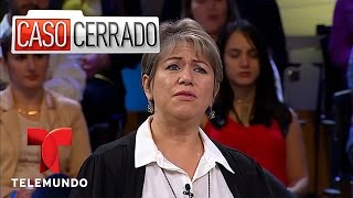 Padres enfrentados por la enfermedad de su hija  Caso Cerrado  Telemundo [upl. by Aileahcim62]