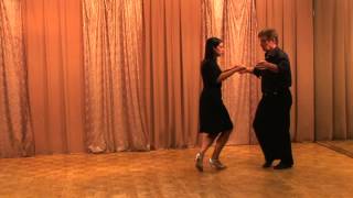 Learn the Argentine Tango Ocho beginner level [upl. by Sprung]