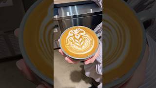 拉花練習Latte Art 🌹latteart latte 拉花 拉花教學 coffee coffeelover coffeetime taiwan taipei ジブリ [upl. by Kacie]