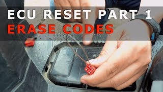 Motorcycle Reset ECU Part 1 Erasing Codes [upl. by Henleigh]