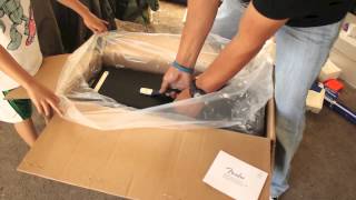 Fender Deluxe Reverb Unboxing [upl. by Rotkiv]