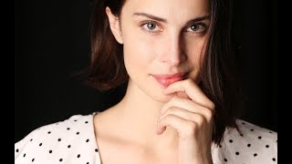 Who is Heida Reed   Poldark Tv Series [upl. by Kcirdahc241]