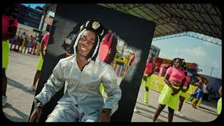 Zadi The King  Bossu clip officiel [upl. by Aihsat]