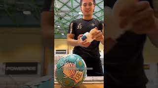 How handball players clean their dirty balls [upl. by Rame]