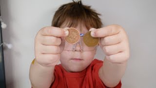 How Vinegar Cleans Old Coins [upl. by Kaplan297]