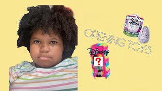 Opening Hatchimals and Disney Dorables 😊😊😊😨 [upl. by Amandi]