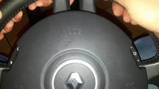 Comment retirer le volant de votre Clio 3 [upl. by Eladroc]